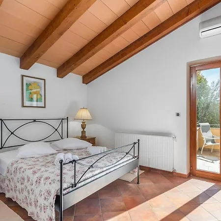 Maggie Vlakovo Villa Koromacno